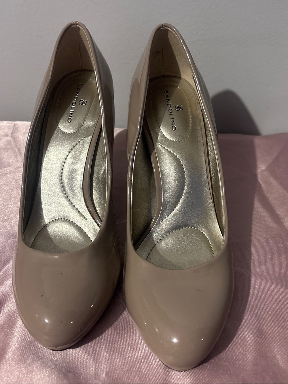 Bandolino Patent Nude Taupe Heel Pump - Women's